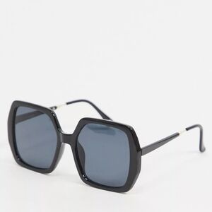 ASOS Design Oversized 70s Suglasses in Shiny Black